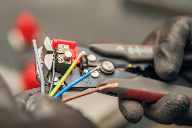 Best Electrical Installation Contractor  in Duquesne, MO