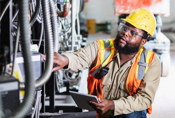 Best Affordable Electrician  in Duquesne, MO